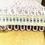 ليد مسطرة 220 فولت عدسة 5050